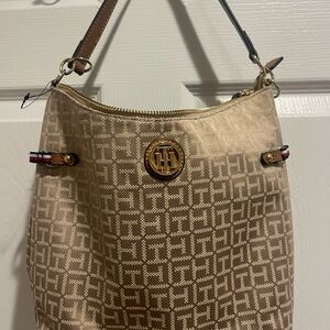 Tommy Hilfiger Beige Shoulder Bag